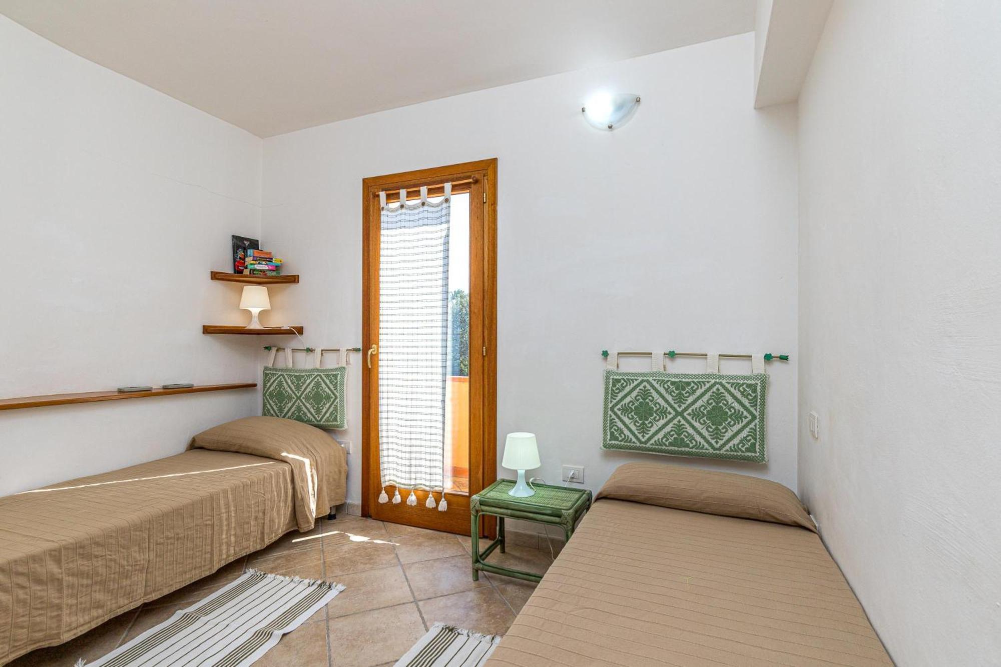 Villetta Franca 100M From The Beach - Happy Rentals Golfo Aranci Bagian luar foto